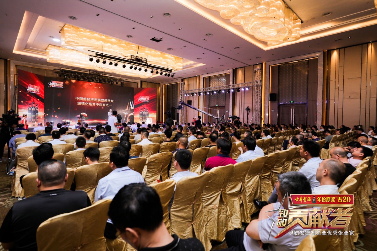 嘉兴赖文澜最新动态揭秘